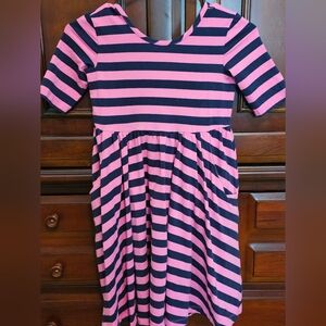 Size 130 (8) Hanna Andersson Girls dress